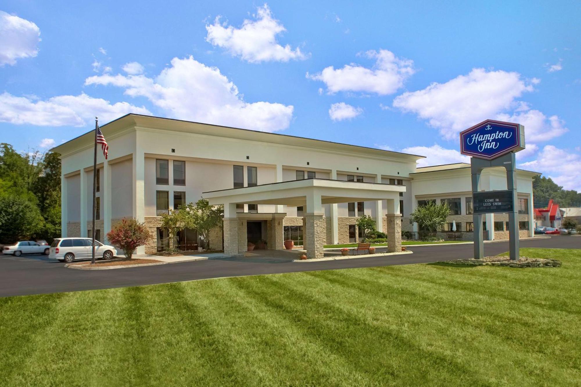 Hampton Inn Sevierville Exterior photo