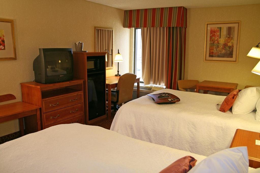 Hampton Inn Sevierville Room photo