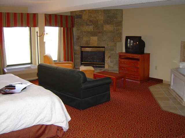 Hampton Inn Sevierville Room photo